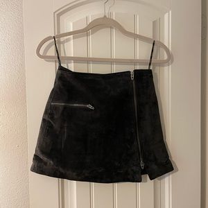 BLANKNYC grey suede mini skirt